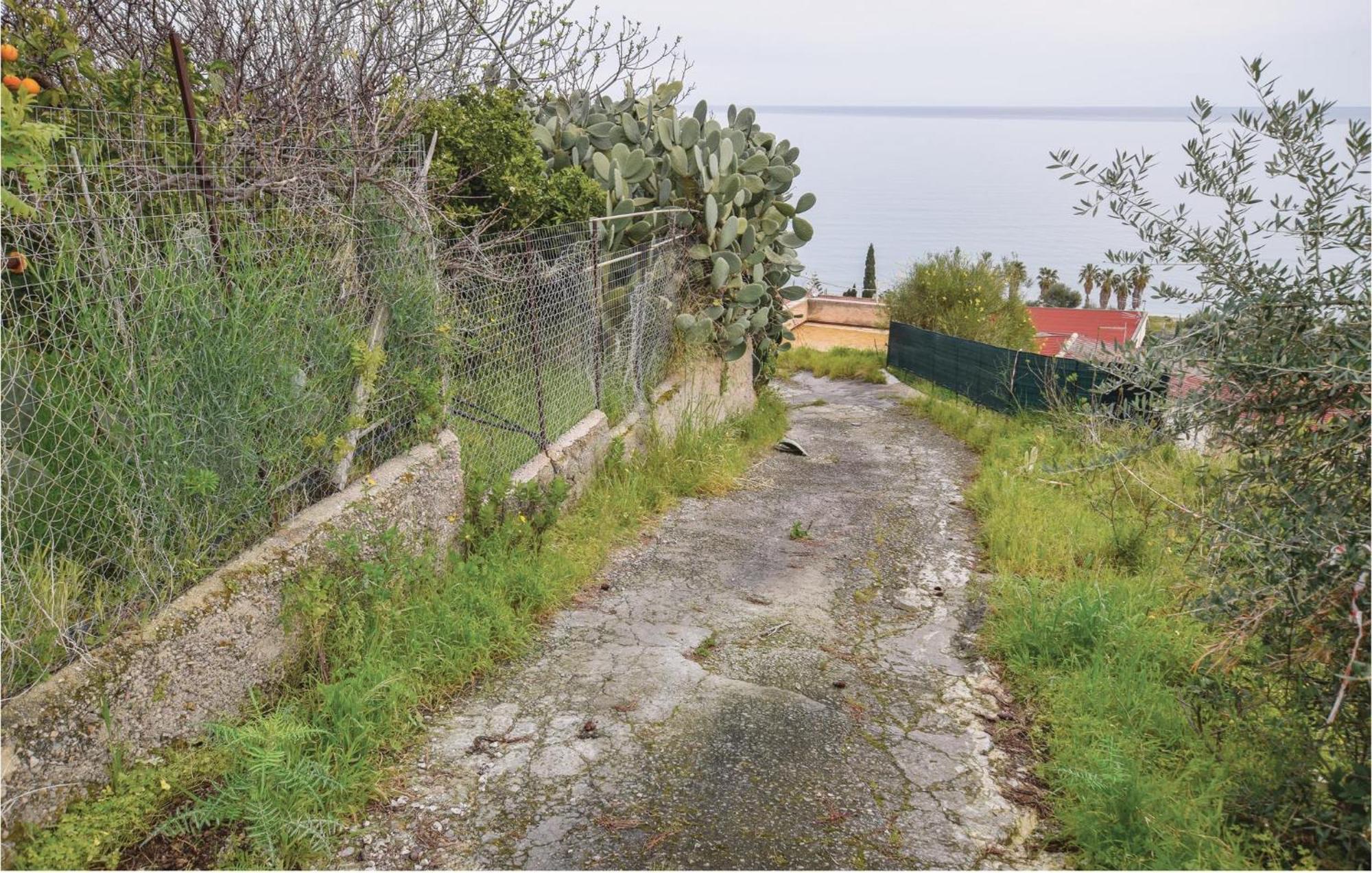 Villa Alessandra Altavilla Milicia Buitenkant foto